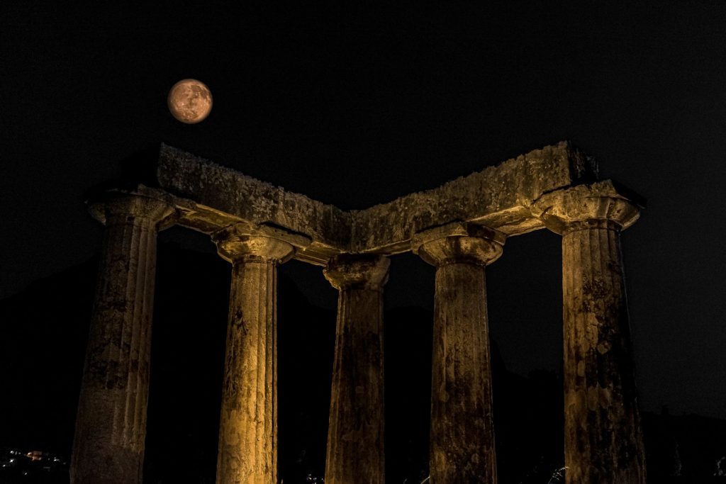 Για τον Τύπο 2 Corinthia
