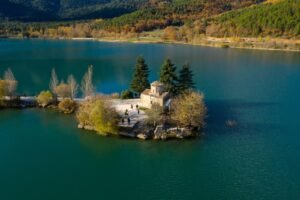 Lake Doxa: The Hidden Gem of Corinthia’s Mountains
