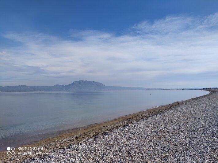 Παραλία Βραχατίου