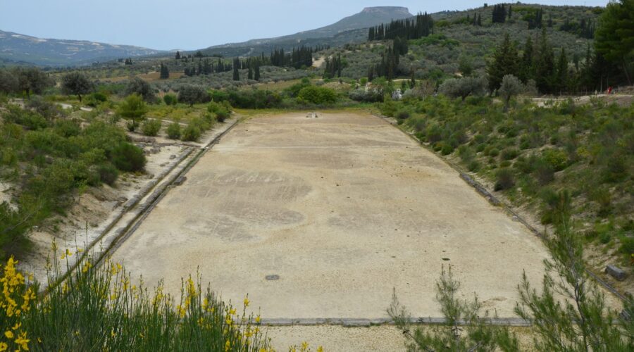 Το αρχαίο στάδιο της Νεμέας: η σήραγγα των αθλητών και οι Νέμειοι Αγώνες