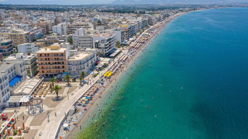 Loutraki Central Beach